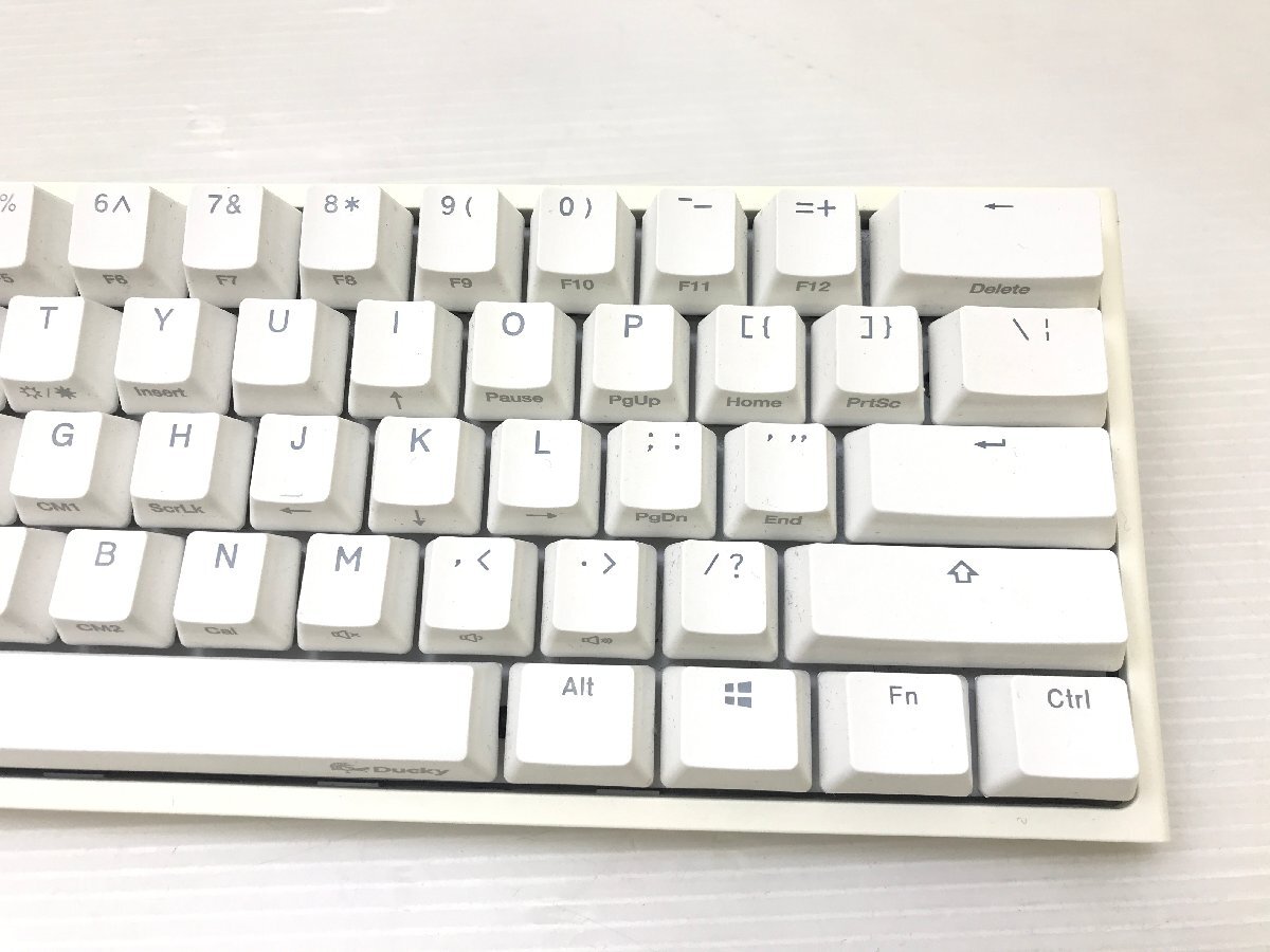 Ducky ダッキー One 2 Mini ゲーミングキーボード メカニカルキーボード 英語 US配列 アジャスタブルフット DKON2061ST T03071N_画像8