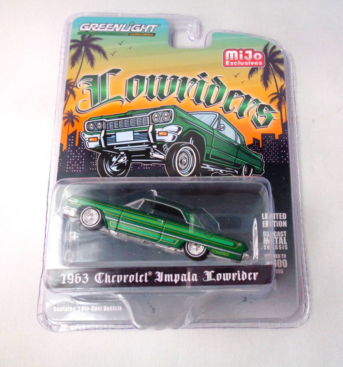 グリーンライト　GREENLIGHT　1/64　1963 Chevrolet Impala Lowrider　シボレー インパラ ローライダー_画像1