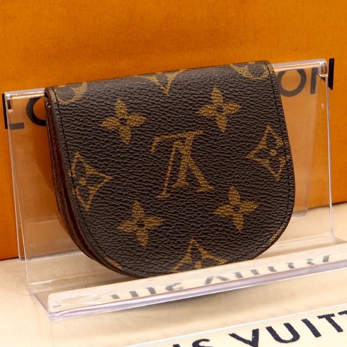 LOUIS VUITTON モノグラム コインケース グゼ ルイヴィトン 小銭 LOUIS VUITTON モノグラム コインケース グゼ ルイヴィトン 小銭