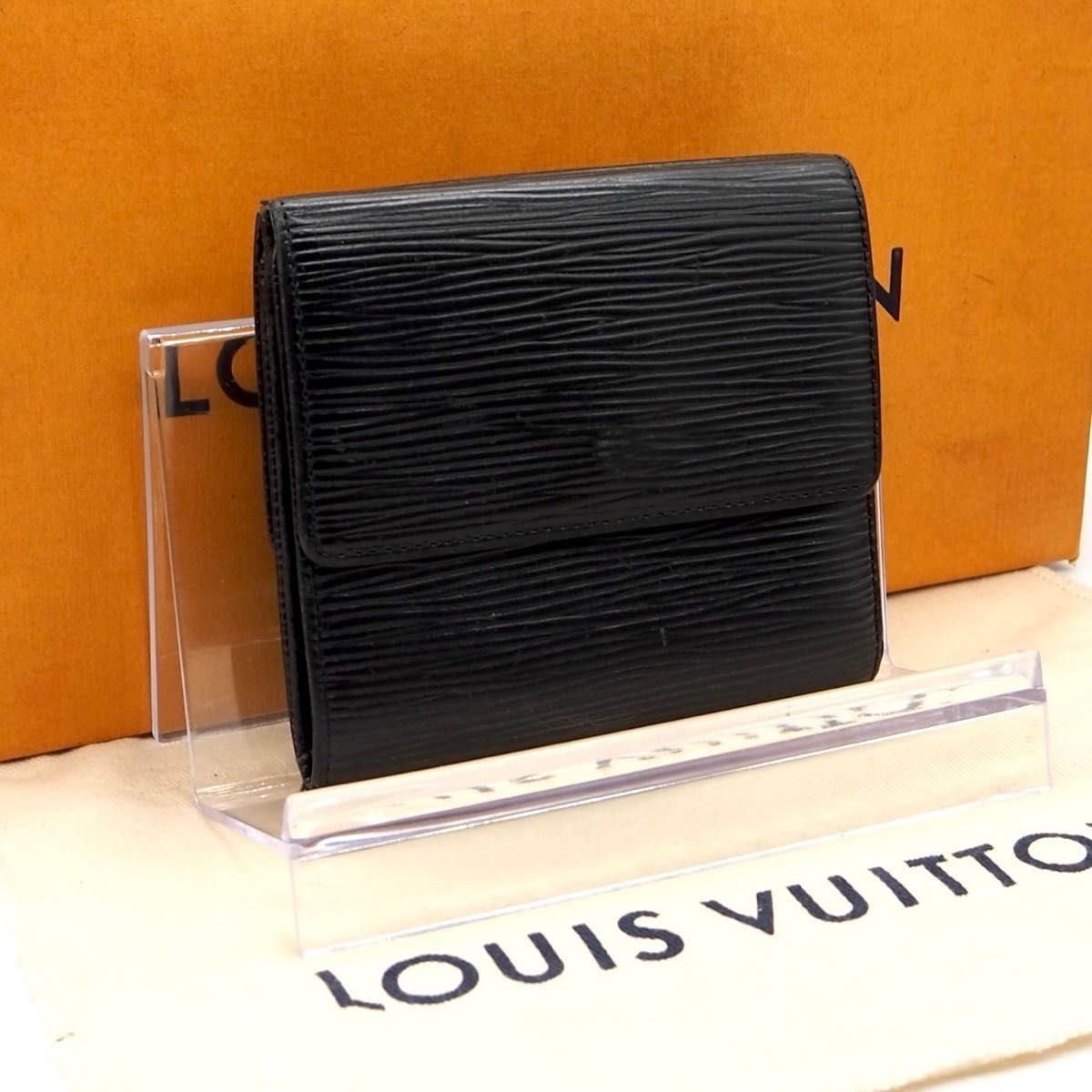 LOUIS VUITTON ルイヴィトン エピ ブラック系 財布 財布　ポルトモネ　ビエ　カルトクレディ　モノグラム　折り財布