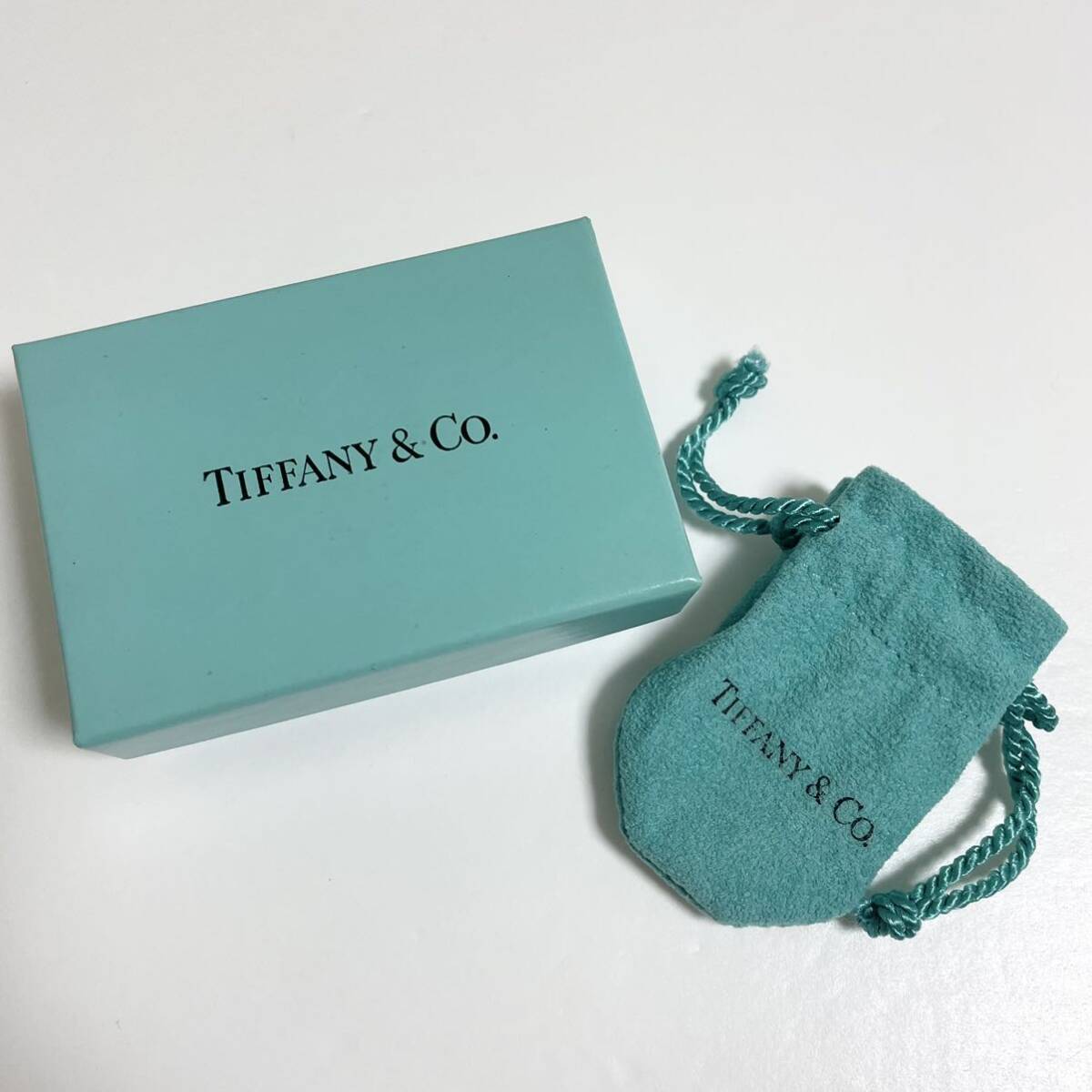 Yahoo!オークション - 即決☆TIFFANY＆Co. ティファニー 保存袋 空箱