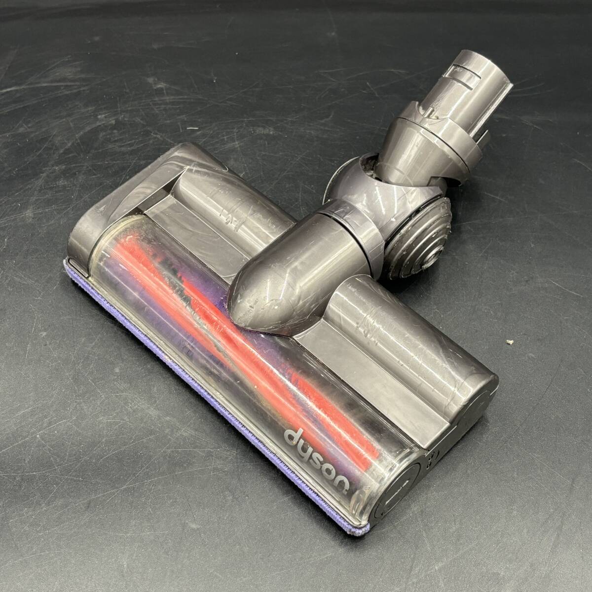 【動作品】dyson/ダイソン カーボンファイバー モーターヘッド ブラシ 掃除機 パーツ ブラシ回転確認済み ③ 49852_画像1