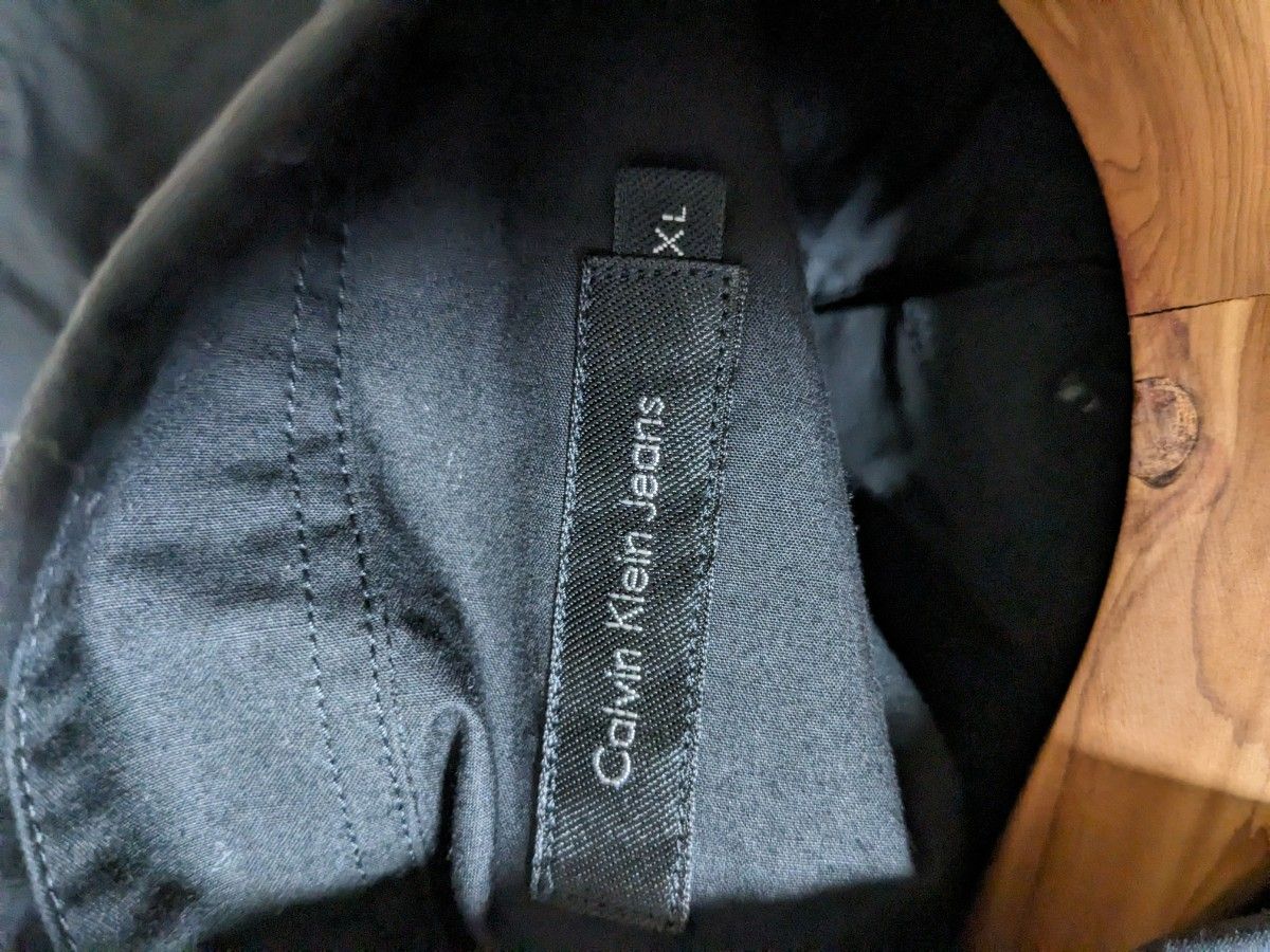 Calvin KleinJeans　長袖シャツ　ブラックXLカルバン・クラインジーンズ 長袖シャツ