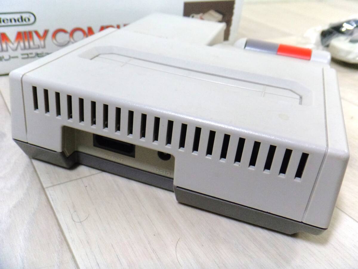 NEWファミコン ニューファミコン 任天堂 ニンテンドー Nintendo　本体_画像5