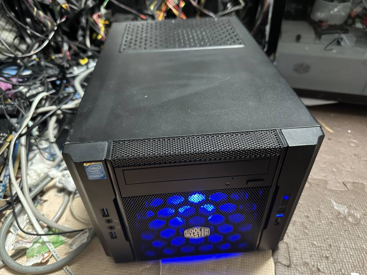 ゲーミングPC Cooler Master Case mini-ITX　Intel Core i7-4790K 4.00GHz/RAM 16GB/SSD 480GB/NVIDIA GEFORCE GTX 950/DVD/Windows 10_画像1