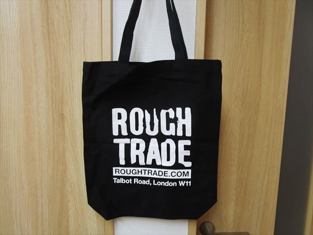 ★新品未使用★ラフトレード　トートバッグ（エコバッグ）Rough Trade Records（黒）ロンドンノッティグヒル店（両面同一柄）インド製 LO32