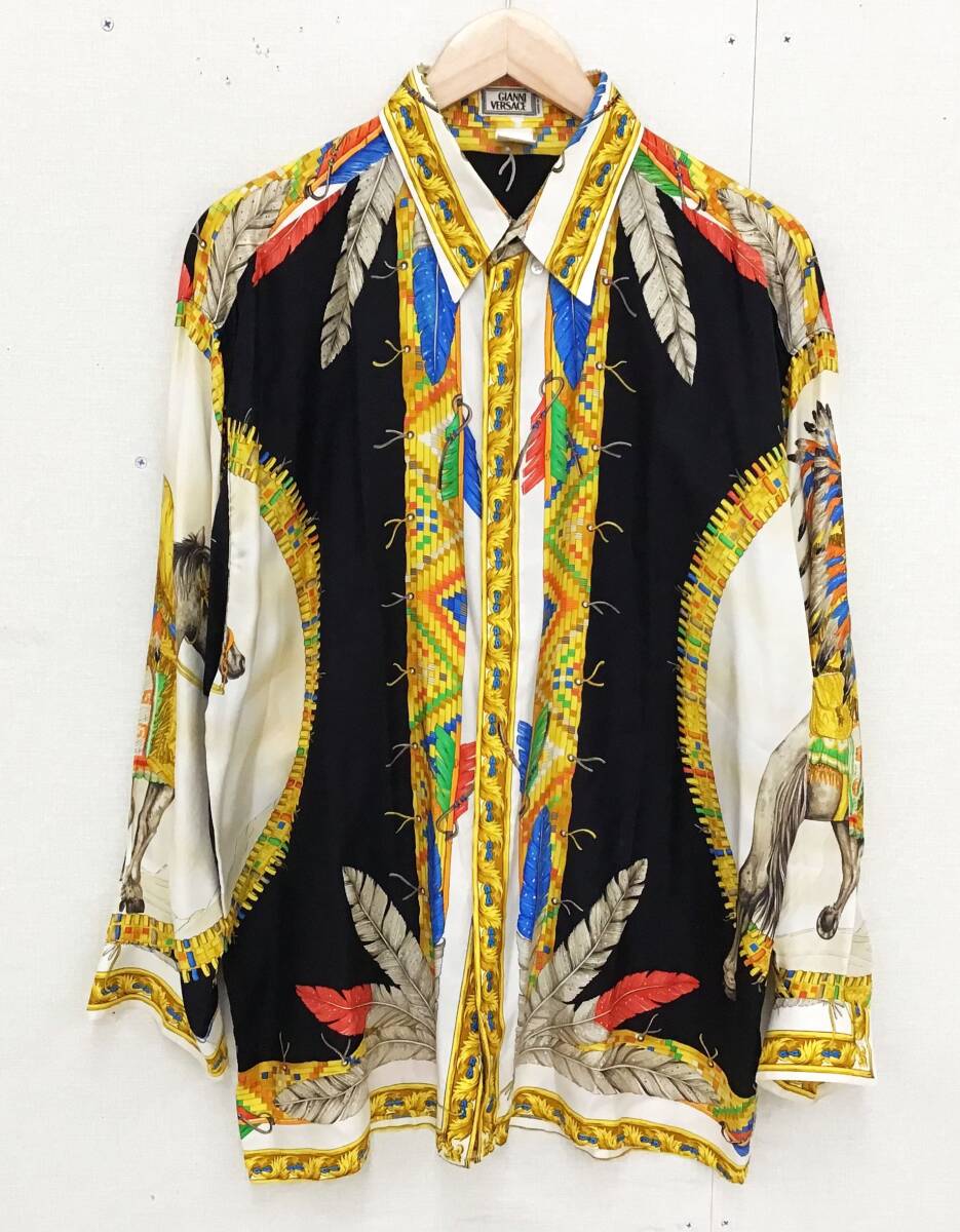 GIANNI VERSACE 長袖 シャツ 総柄 シルク インディアン 馬 サイズ 50 メンズ イタリア製 トップス ジャンニ ヴェルサーチ_画像1