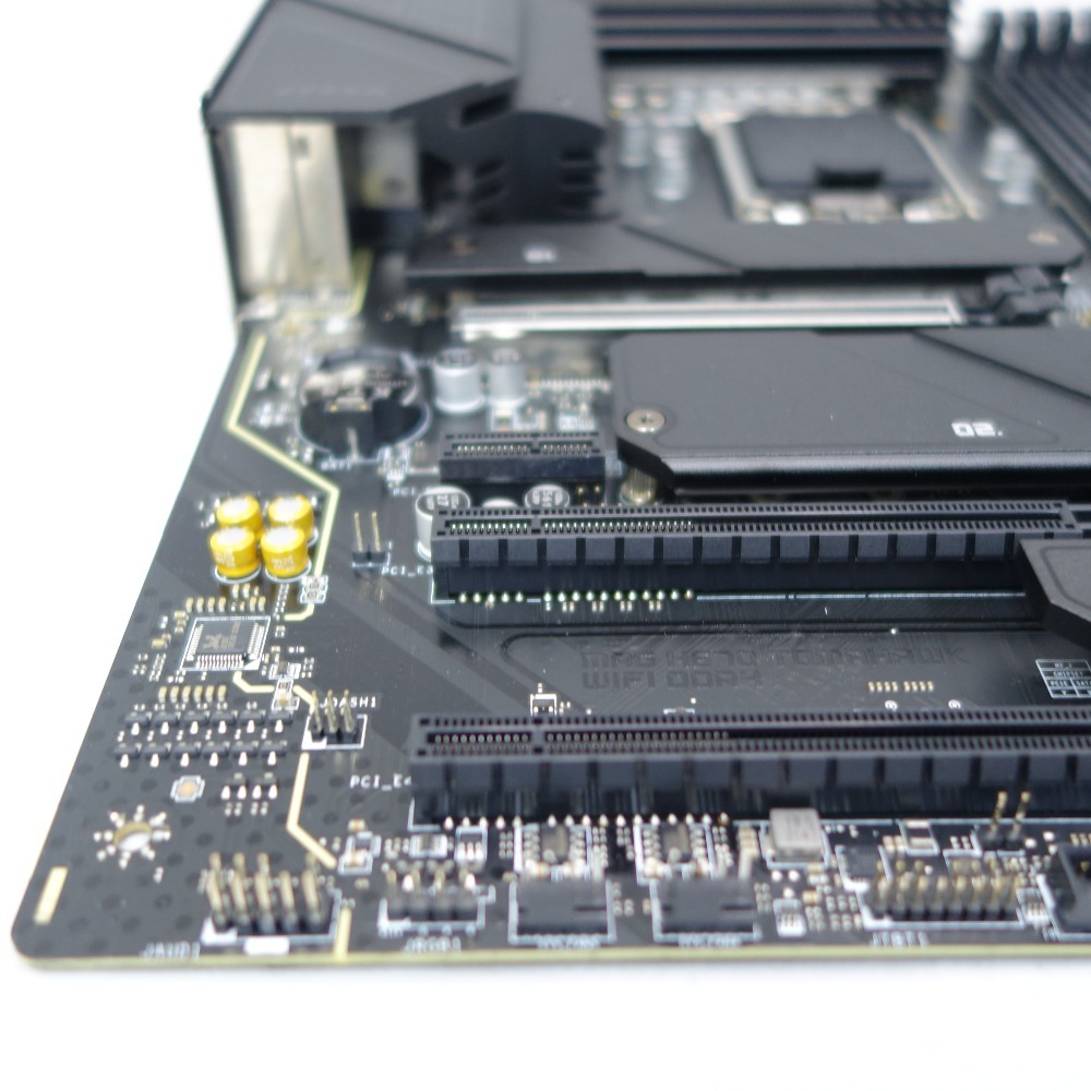 ジャンク品 MSI (エムエスアイ) マザーボード MAG H670 TOMAHAWK WIFI DDR4 ATX / LGA1700 / DDR4 ジャンク_画像3