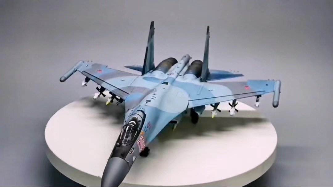 1/72 Russia Air Force Su-35s construction painted final product 