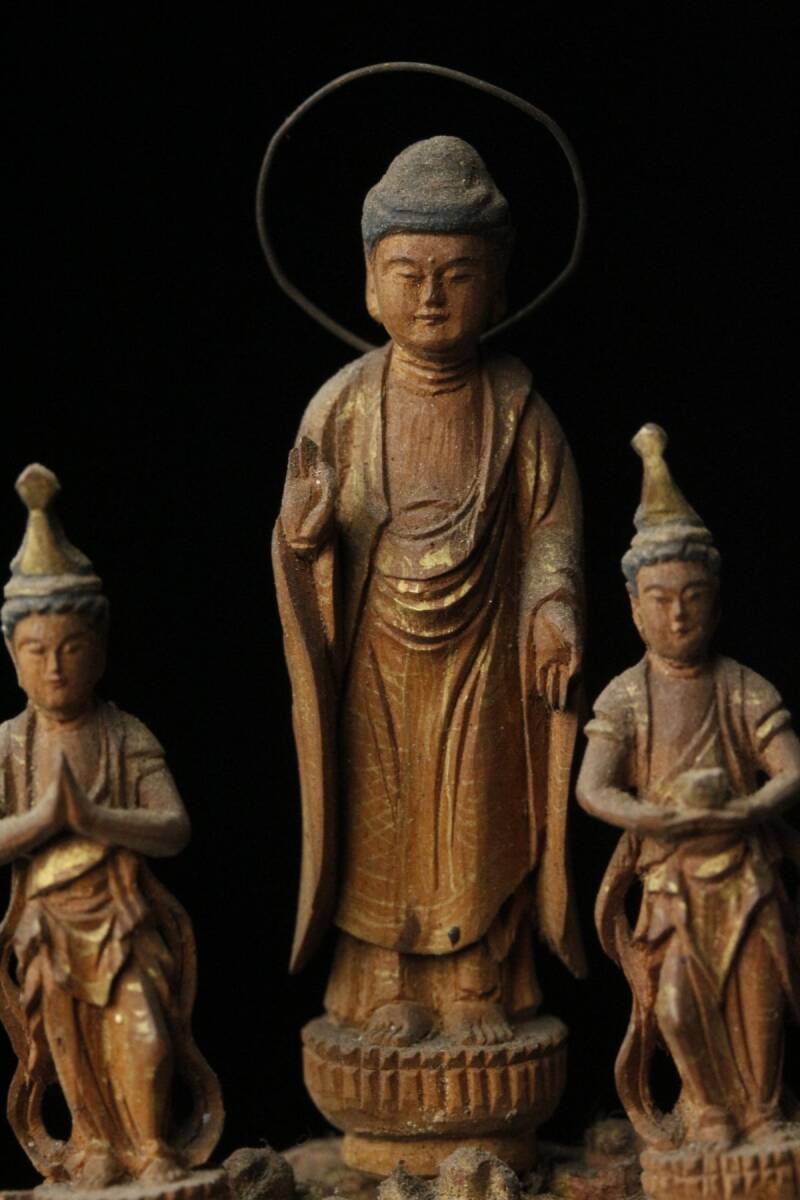 【LIG】時代仏教美術 木彫 釈迦三尊仏像 6㎝ 黒塗時代厨子 寺院収蔵品 [.QW]24.2_画像6