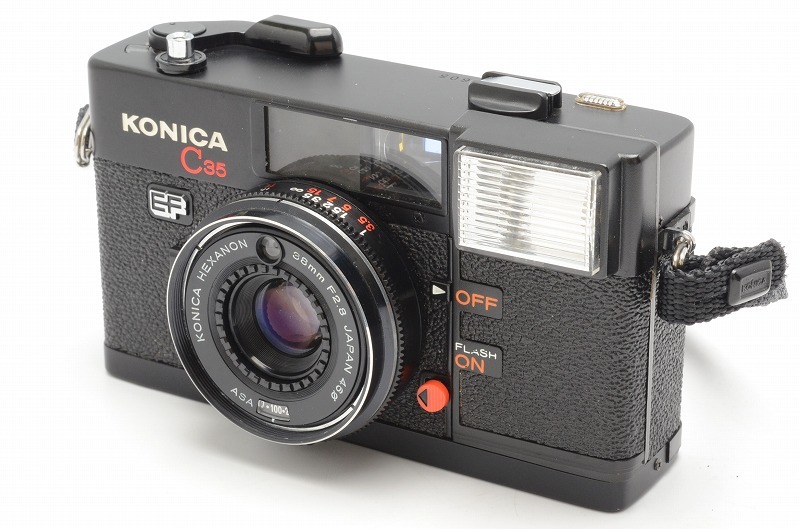 【 きれいな外観★単焦点レンズ搭載 】コニカ KONICA C35 EF Hexanon 38mm F2.8★動作品★モルト交換済み★＜ストラップ付き＞①3T9906ｓ_画像2