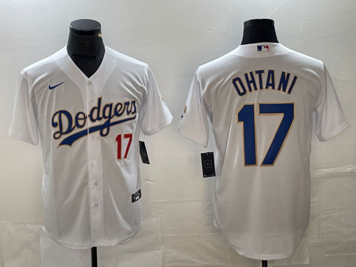Nike MLB ドジャース 大谷翔平 ユニフォーム ゴールド色 Lサイズ Nike MLB ドジャース 大谷翔平 ユニフォーム ゴールド色 Lサイズ