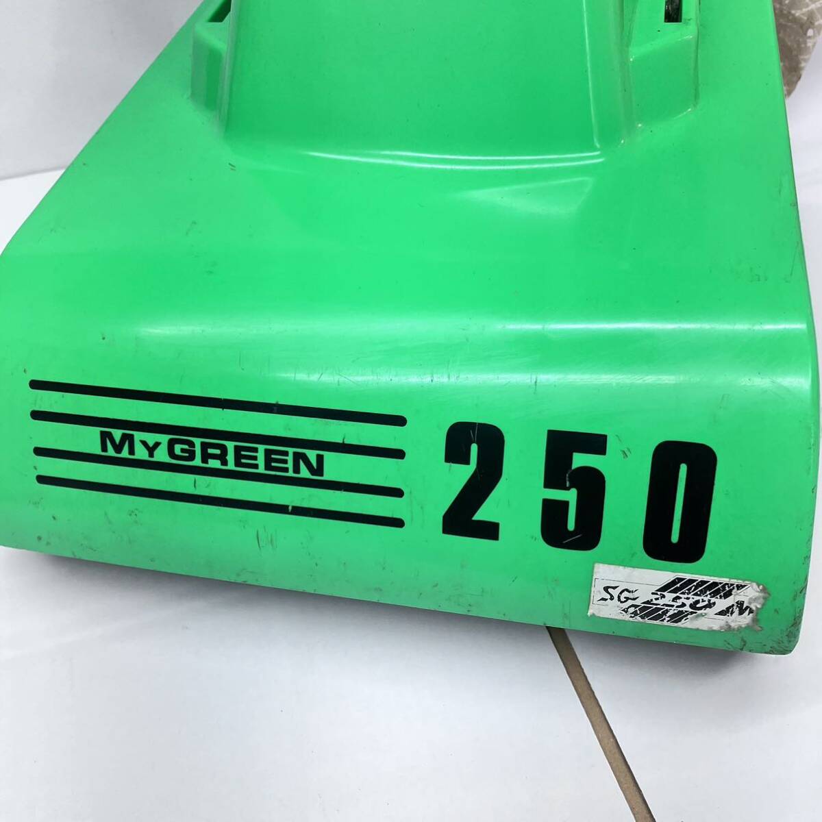 中古品 アーレスティ MY GREEN 250 電気芝刈機 マイグリーン250_画像2