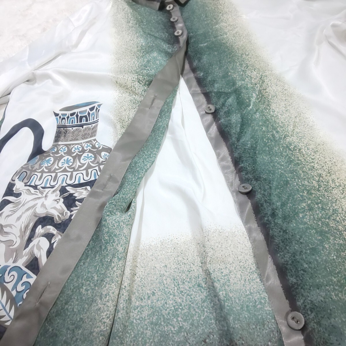 【極美品/希少】TOKUKO ler VOL トクコプルミエヴォル アンティーク デザインシャツ(M) ブラウス ホース 馬 馬蹄 天使 ホワイト×グリーン_画像5