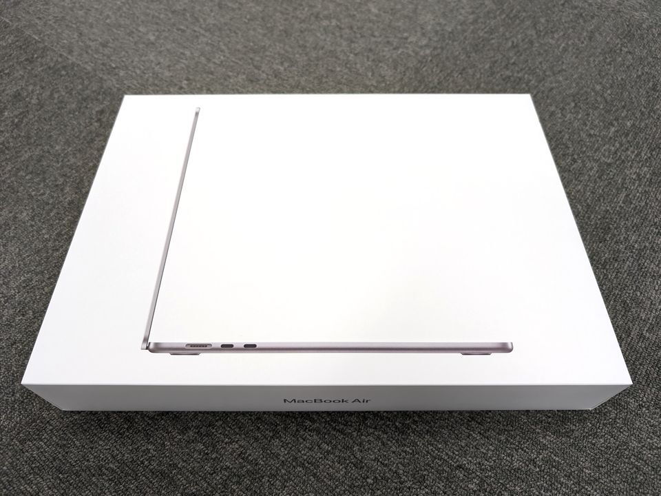 新品 未開封 Apple MacBook Air 15.3 MQKQ3J/A スペースグレイ Mid 2023 カスタマイズ Z18N0004A AppleM2(CPU8C/GPU10C)/RAM16GB/SSD512GBの画像1