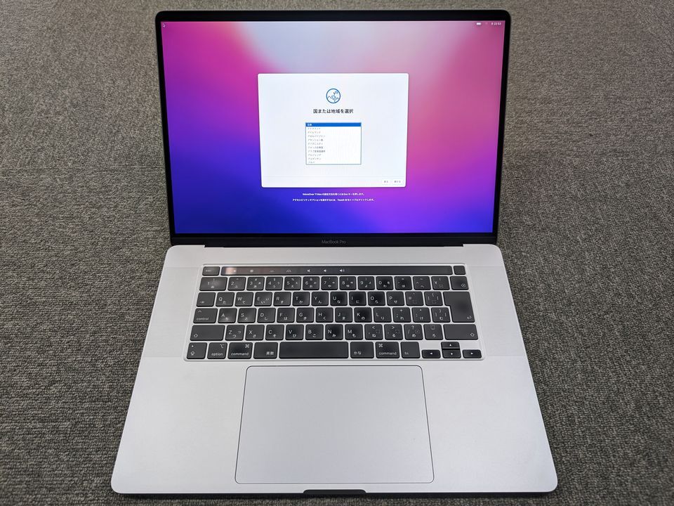 Apple MacBook Pro Retinaディスプレイ 2300/16 MVVK2J/A スペースグレイ (Late 2019) カスタマイズ Core i9/RAM 32GB/SSD 1TB_画像1