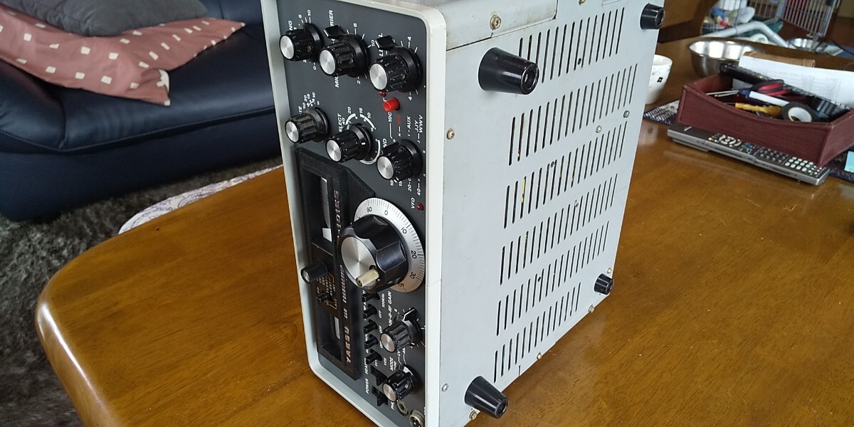 八重洲無線 YAESU HF無線機 FT-101ES ジャンク品 本体のみ_画像8