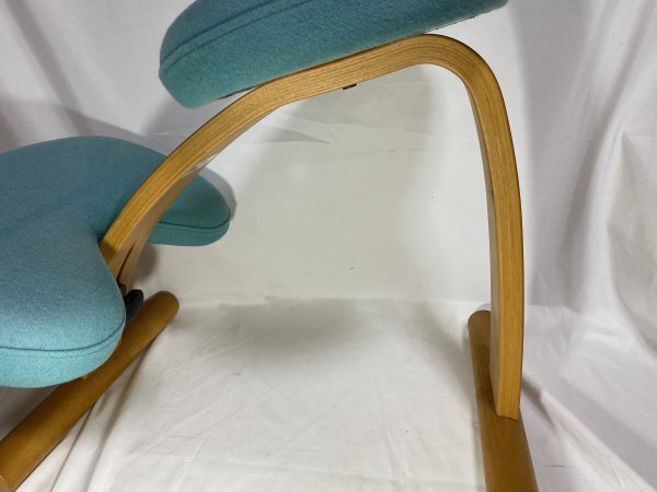 中古【バランスチェア】Rybo 姿勢矯正 椅子 Balance Easy リボ社 ノルウェー家具_画像4