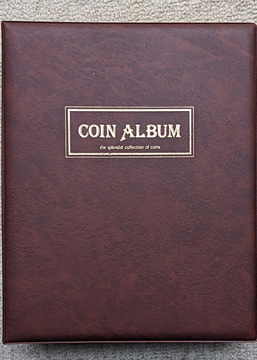 ◎ コインアルバム 40mm 穴、３列、４段 ５枚入りの画像1