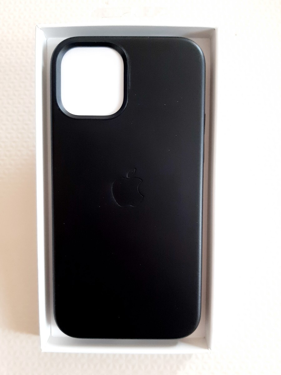 アップル純正 iphone12 レザーケース ブラックの画像3