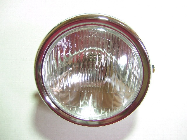 ヘッドライト６．５インチ 鉄メッキ仕様 明るい汎用ハロゲン球付き 汎用 ホンダ カワサキ ヤマハ スズキ車のカスタムに 3-02-05:142の画像1