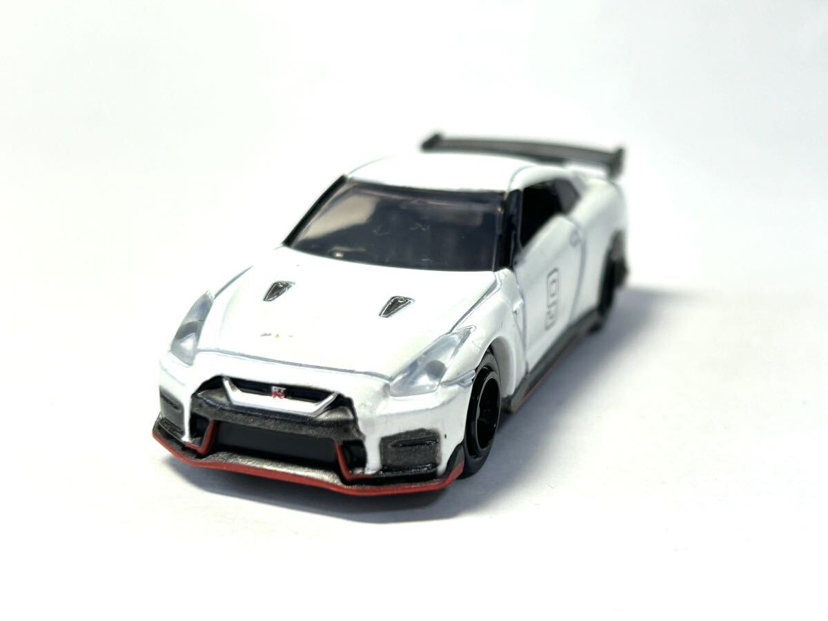 1/62 MF ゴースト 日産 GT-R NISMO #9(パールホワイト) 「ドリーム