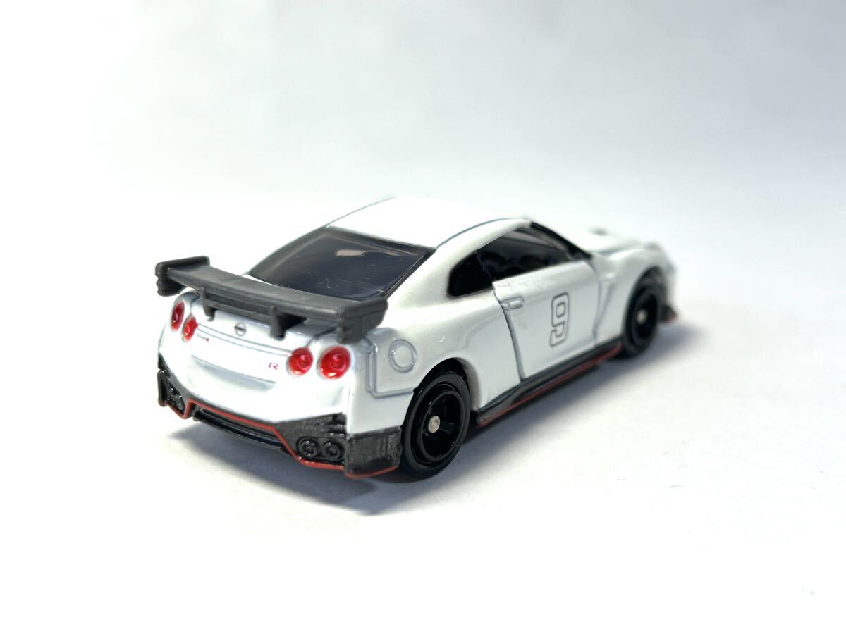 1/62 MF ゴースト 日産 GT-R NISMO #9(パールホワイト) 「ドリーム