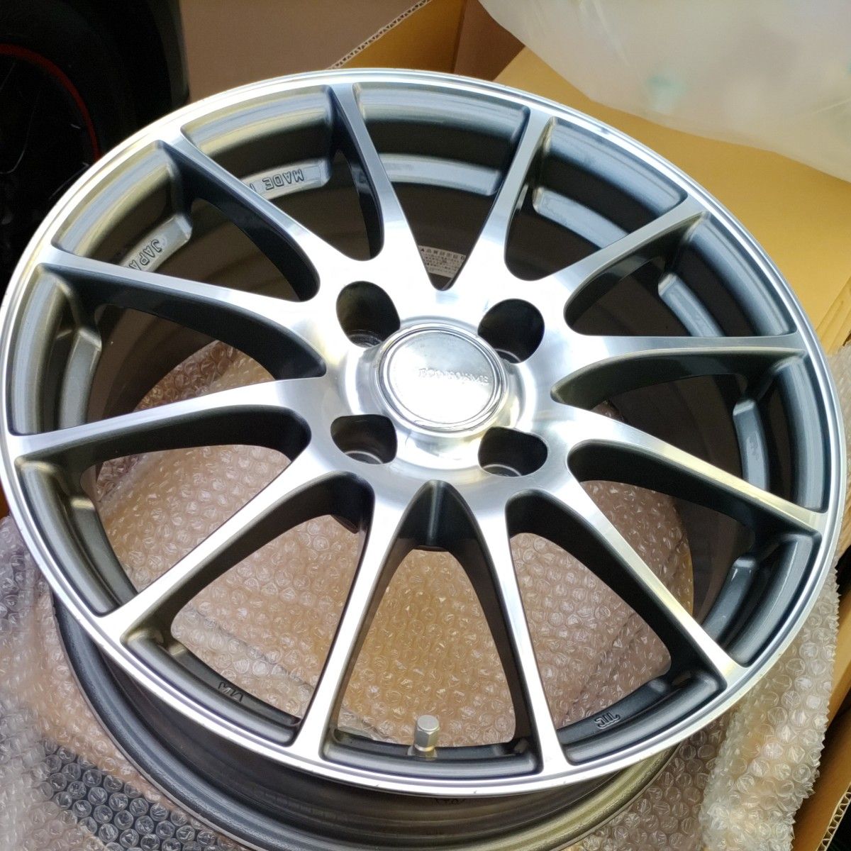 CRS101 15ｲﾝﾁ 5.5j +38 絶版品 BRIDGESTONE ﾌﾞﾘﾁﾞｽﾄﾝ ENKEI エンケイ エコフォルム