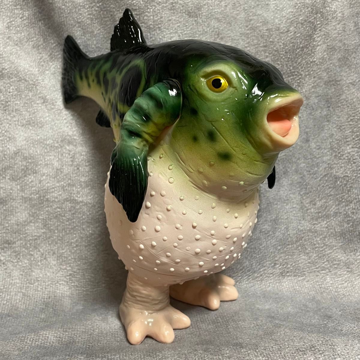 One up. 寒河江弘 ご当地怪獣フグラ ソフコン ワンフェス