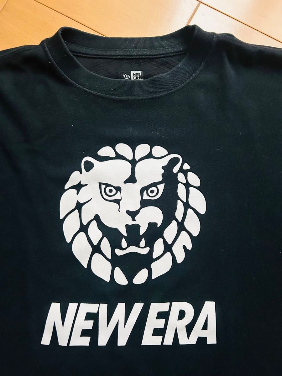 ■激レア！NEW ERA ニューエラ 新日本プロレスリング コラボ ライオンマーク ロングTシャツ 長袖 ロンT Mサイズ 