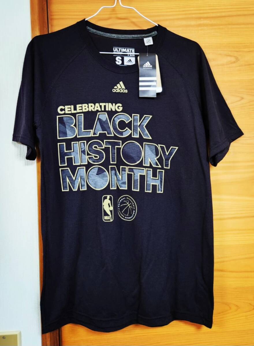 新品 タグ付き Adidas NBA (Black History Month) T-shirts Size S / アディダス TEE _画像1