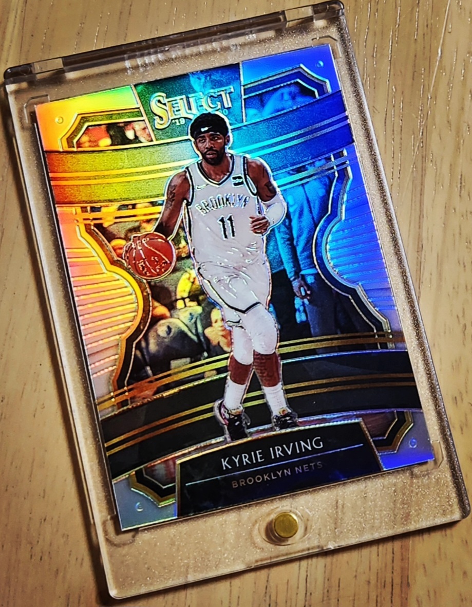 2019 -20 Panini Select Prizm Silver KYRIE IRVING / カイリー アービング Refractor Holo_画像2
