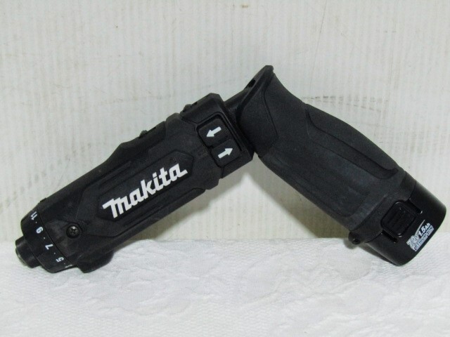 ○makita　マキタ　充電式ペンドライバドリル　DF012D　7.2V　バッテリー×2　充電器あり　穴あけ　 O.03.18.L_画像2