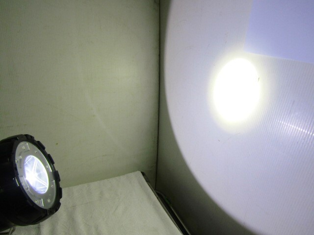 【本体のみ】○HiKOKI　コードレスサーチライト　UB18DA　LED　DC14.4/18V　作業灯　照明　バッテリーなし　充電器なし　 O.03.27.L_画像7
