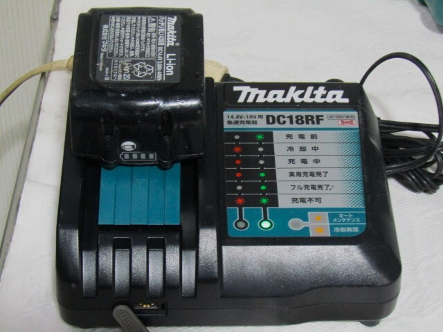 【現状品】○makita　マキタ　充電式レシプロソー　JR144D　DC14.4V　バッテリー×2　充電器あり ブレードおまけ　電気のこぎり O.03.29.E_画像7