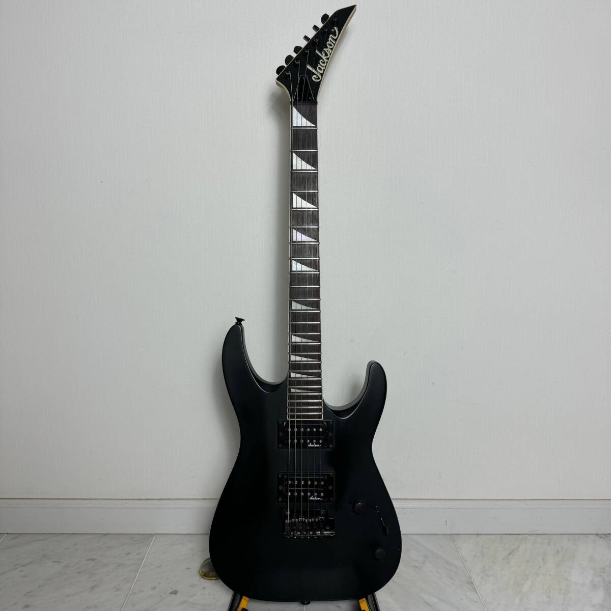 Jackson JS Series Dinky Arch Top JS22 DKA エレキギター ジャクソン_画像2