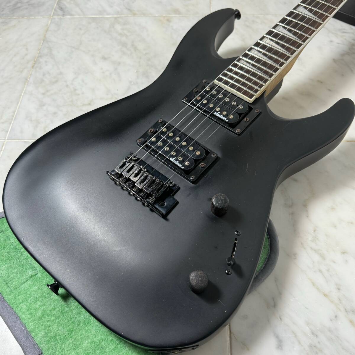 Jackson JS Series Dinky Arch Top JS22 DKA エレキギター ジャクソン_画像4