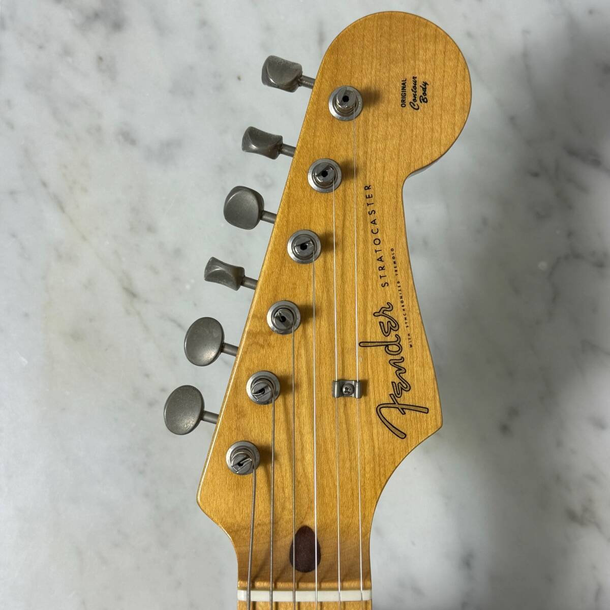 美品 Eシリアル Fender Japan フェンダー ジャパン ストラト ST57-55 フジゲン製 1984年～1997年製 アーム ソフトケース 付属品付の画像3