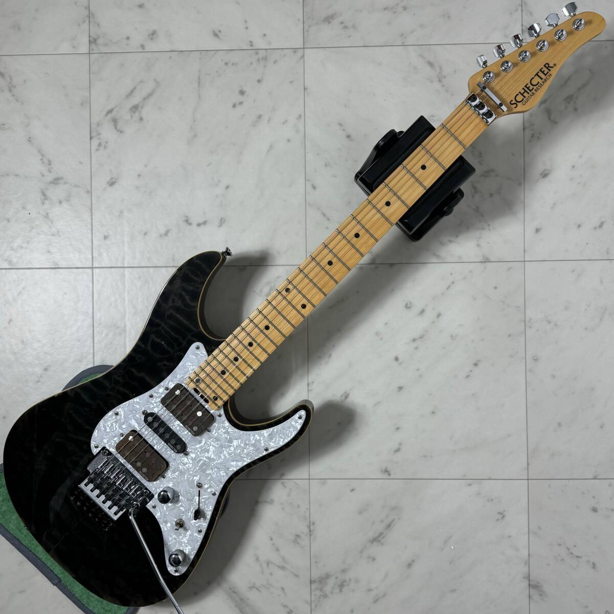 日本製 美品 SCHECTER SD-2-24-AL STBK/M エレキギター アーム ギグケース付 シェクター_画像1