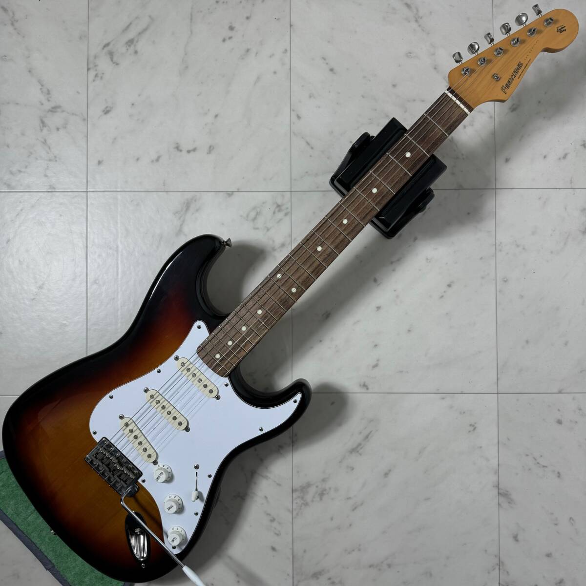 Yahoo!オークション - 美品 FERNANDES フェルナンデス THE Yahoo!オークション - 美品 FERNANDES フェルナンデス THE