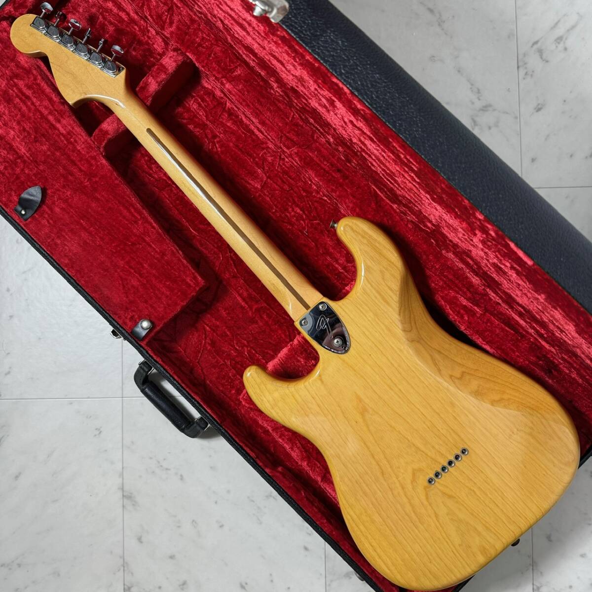 美品 軽量 Fender USA Stratocaster Hard Tail Ash 1979年 ビンテージ ストラト ローズ指板 ハードケース付_画像7