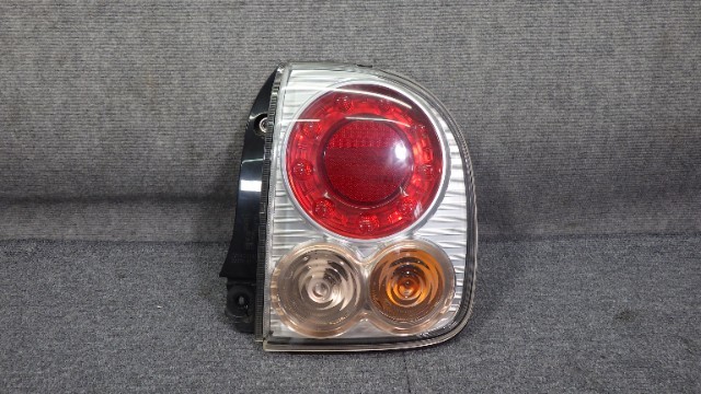 023929 HE22S アルトラパンショコラ 右テールランプ テールライト LED(テストOK) 35603-85K1_画像1