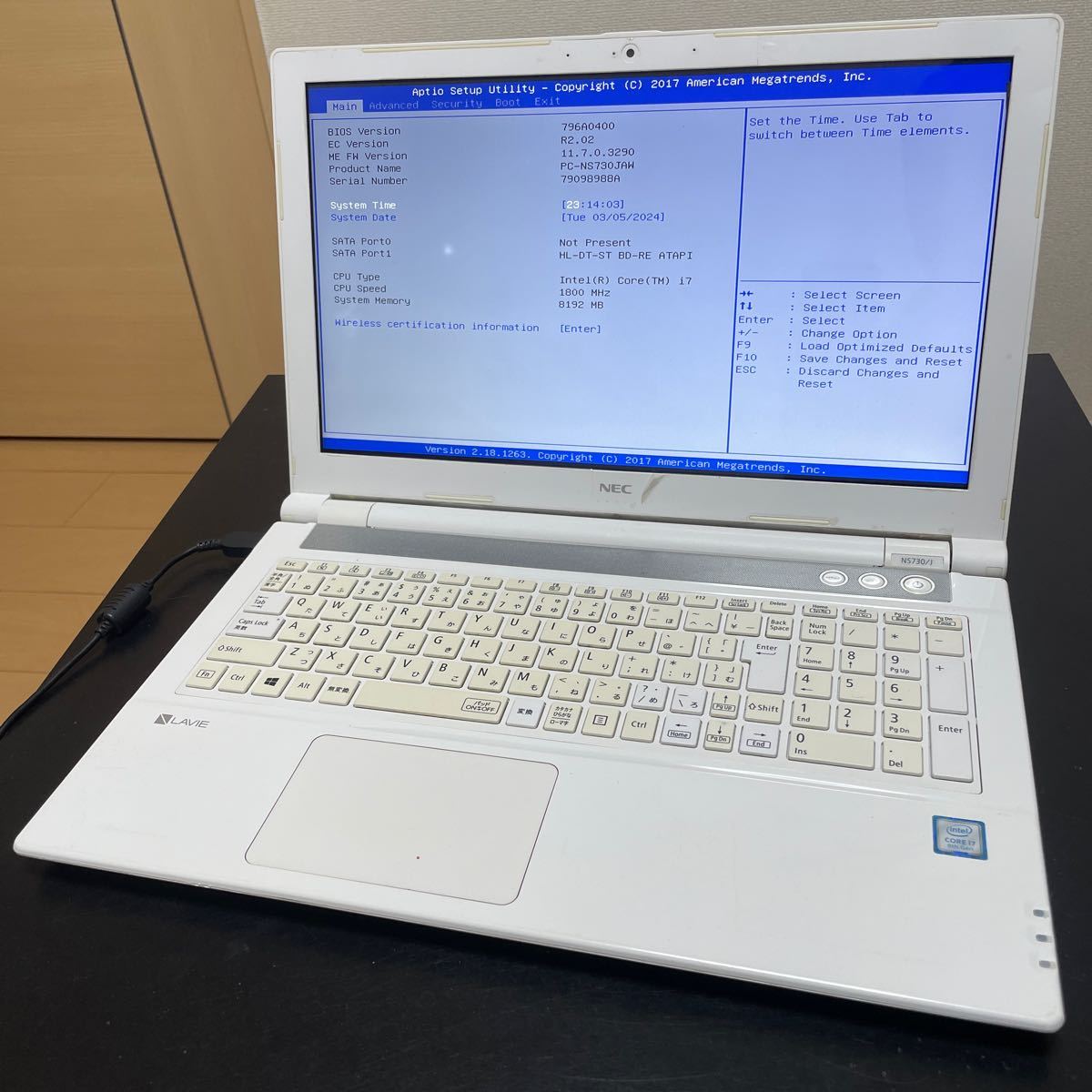 ジャンク i7 8550U NEC LAVIE ノートパソコン エクストラホワイト PC-NS730JAW_画像1