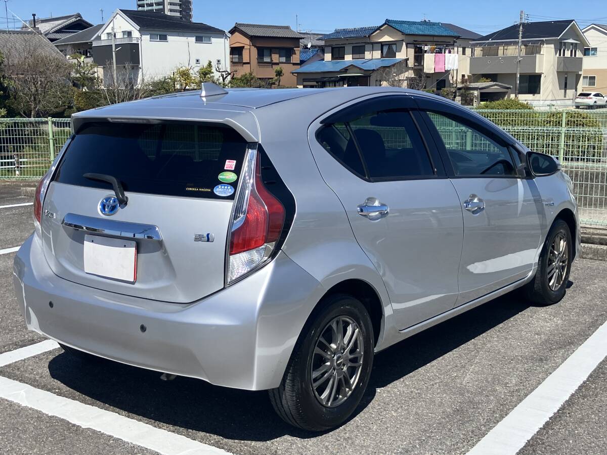 ◎車検満タン　アクア　S　スタイルブラック　トヨタセーフティセンス　スマートキー2ケ　 Bluetooth　　バックカメラ　ビルトインETC_画像2