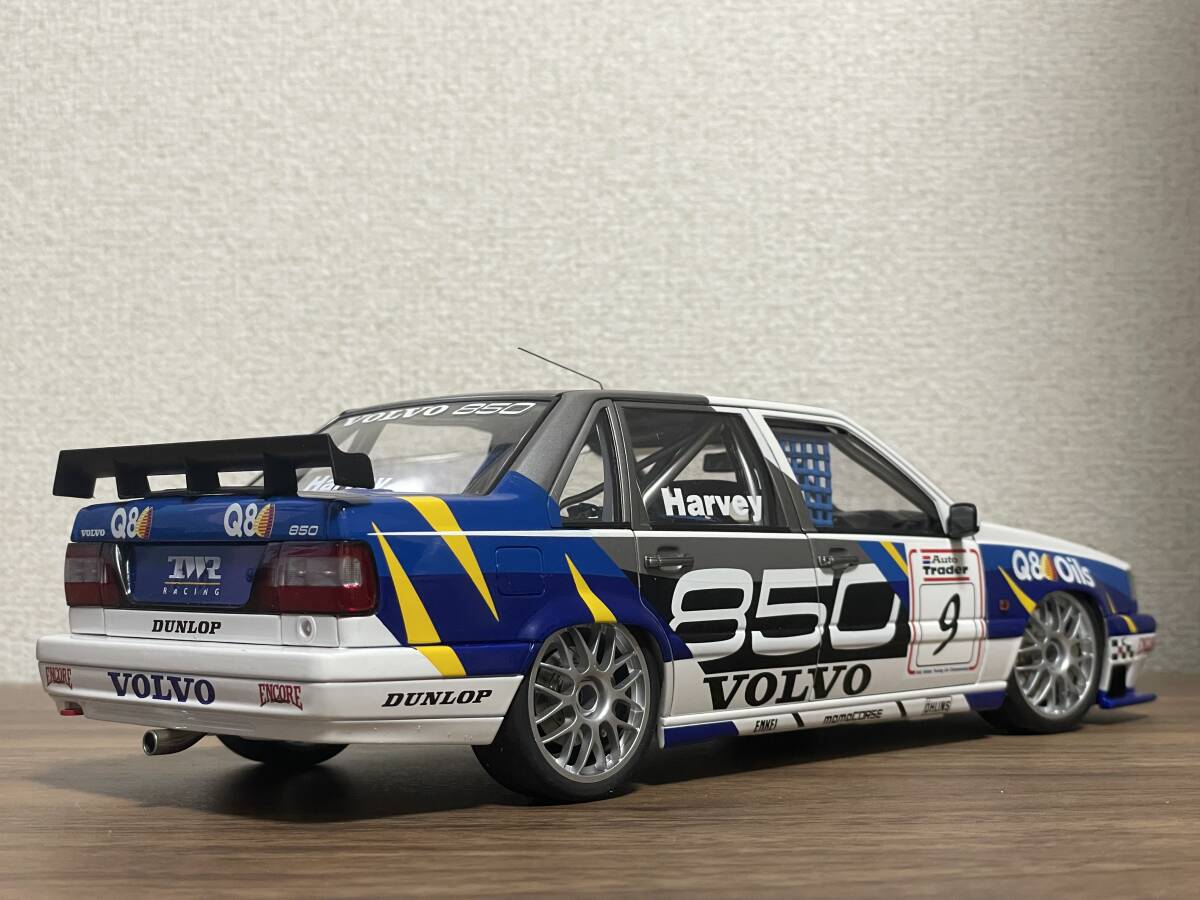 オートアート 1/18 ボルボ 850 セダン BRITISH TOURING CAR championshipの画像3