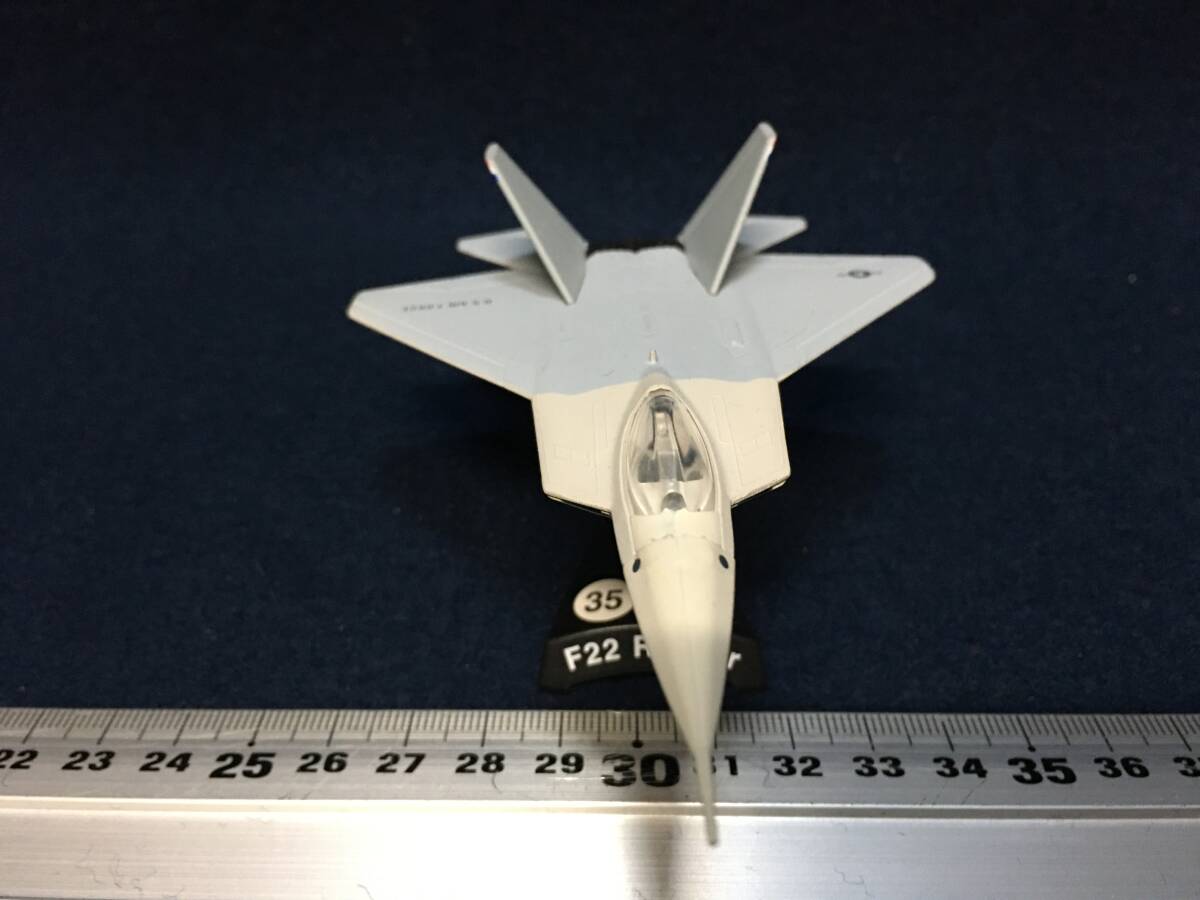 ダイキャスト製 YF22 N22YF 1:145 F22 Raptor ラプター ダイキャスト メタル 金属製 戦略爆撃機 ジェット機 ステルス 戦闘機 珍品 美品_画像5