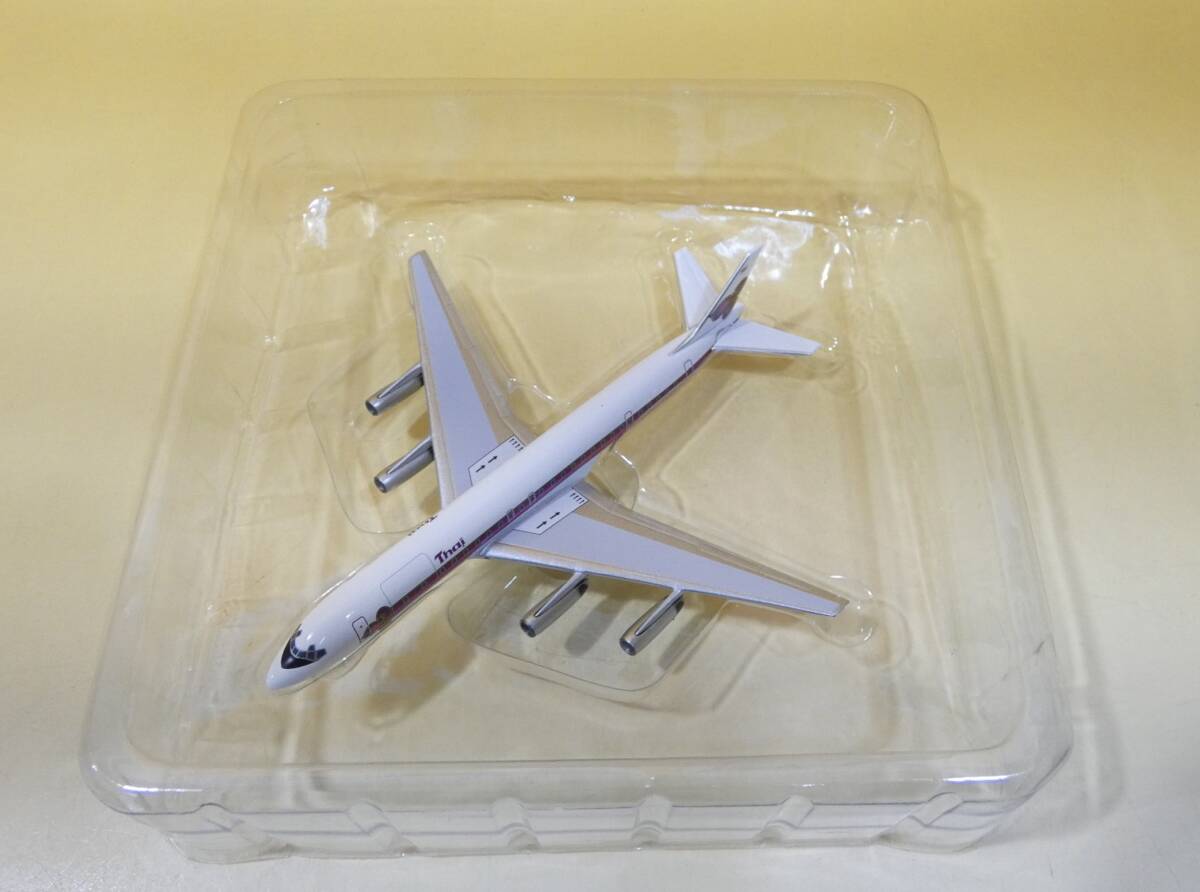 【中古】航空機　1/400　Aero Classics　DOUGLAS DC-8　AC81209　OY-KTE　Thai　 タイ【模型】J4 S754_画像2