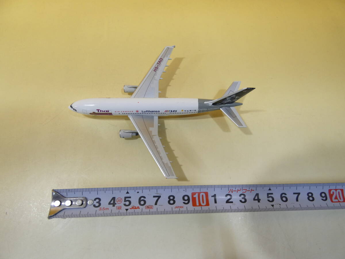 【中古】航空機　フェニックス　1/400　エアバス　Airbus　A300-600　HS-TAO　タイ　スターアライアンス　Thai【模型】J4　S719_画像6