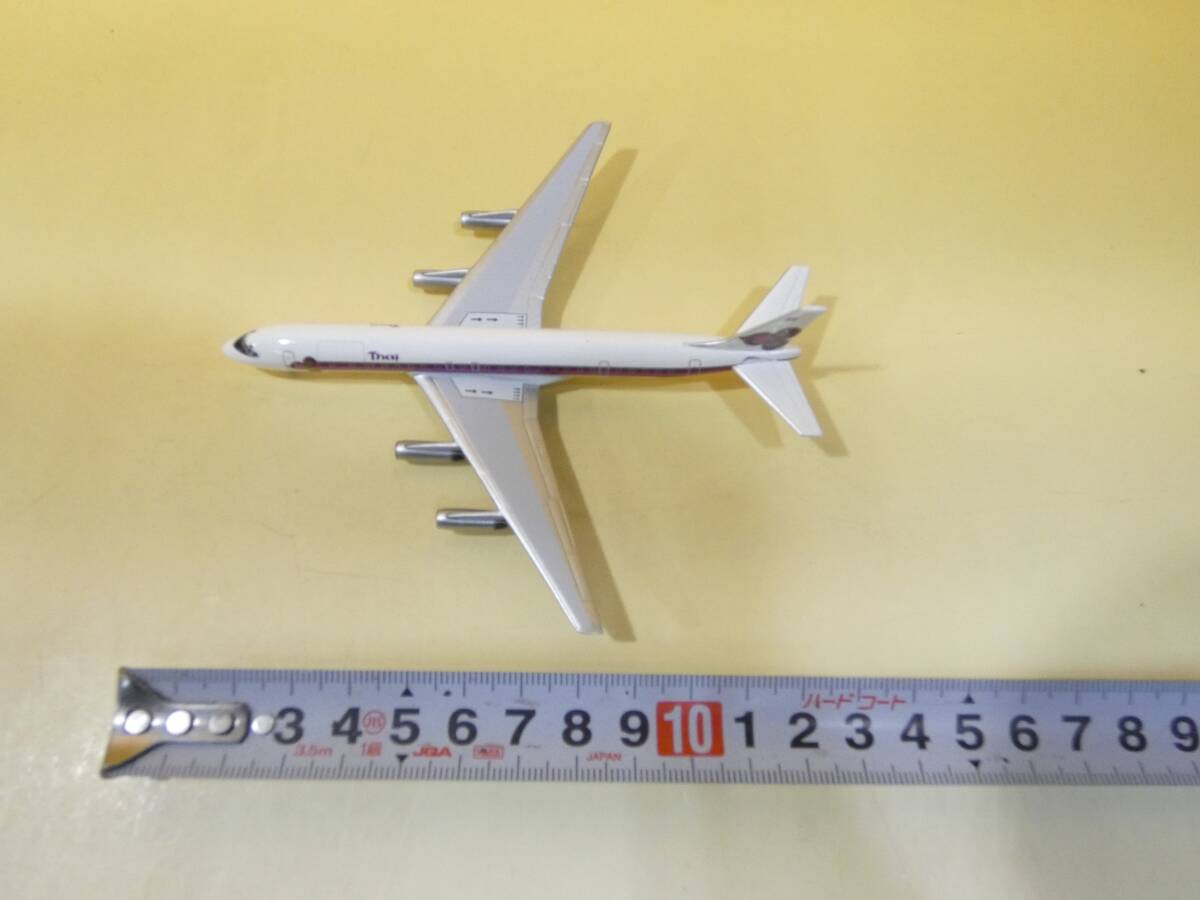 【中古】航空機　1/400　Aero Classics　DOUGLAS DC-8　AC81209　OY-KTE　Thai　 タイ【模型】J4 S754_画像6