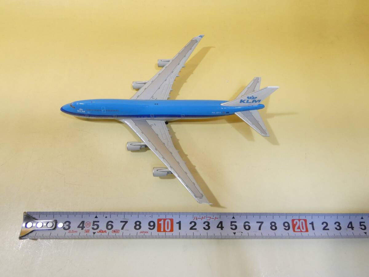 【中古】航空機　1/400　KLM　B747-400　PH-BFA　Royal Dutch Airlines　アエロクラシクス　【模型】J4 S742_画像6